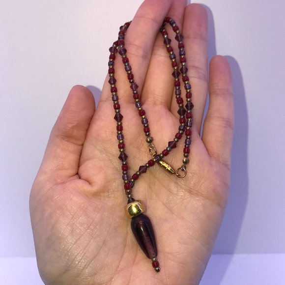 16 3/4" Red And Purple Beaded Necklace with Matching Earrings - Picture 4 of 13